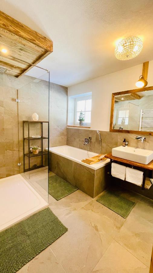 Chalet Hoamat Leben ليوغانغ الغرفة الصورة